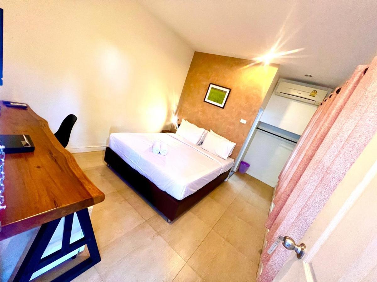 Udee Cozy Hotel Chiang Mai Buitenkant foto