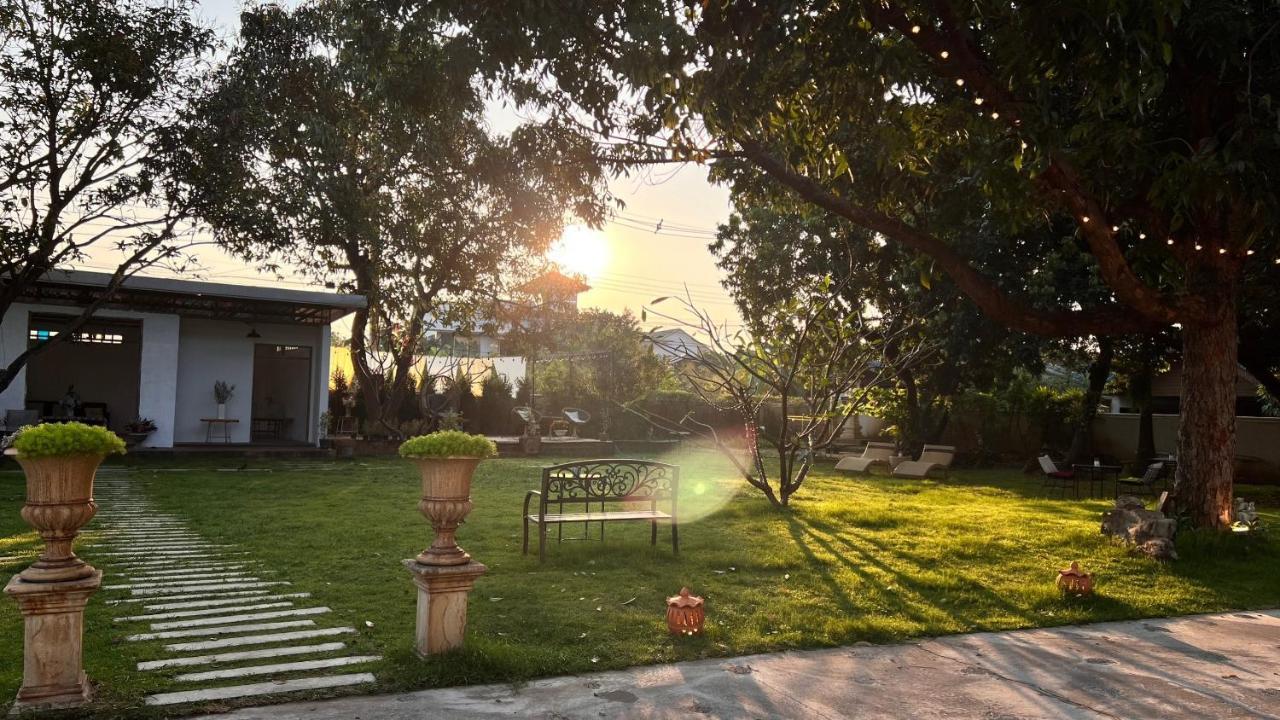 Udee Cozy Hotel Chiang Mai Buitenkant foto